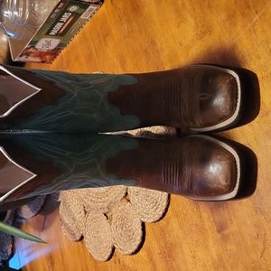 Women's ariat boots